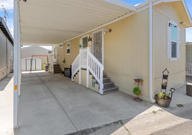 Homes for sale in Spring Valley, CA | 3221 Bancroft Dr #25, Spring Valley, CA 91977 | MLS# PTP2602951