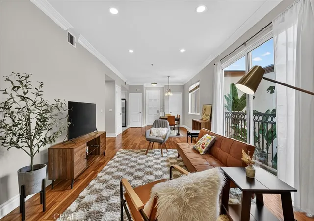 Photo 3 of Condo for sale at 1444 S Point View St #307, Los Angeles, CA 90035 | MLS# SR26085510 | Listing updated on 2026-07-08
