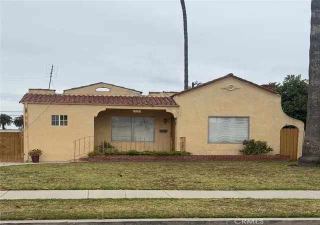 1st image of 1915 W 75th St, Los Angeles, CA 90047 | MLS# IN26085533