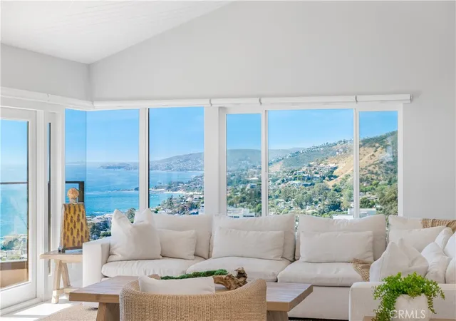 Homes for sale in Laguna Beach, CA | 15 N Vista De Catalina, Laguna Beach, CA 92651 | MLS# LG26083930