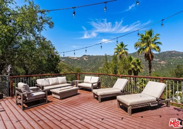 4th image of 26232 Idlewild Wy, Malibu, CA 90265 | MLS# 26753451