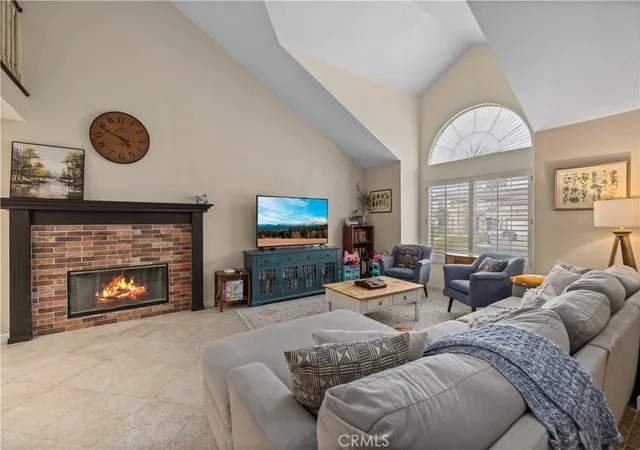 Photo 3 of Single family home for sale at 41539 Sandalwood Pl, Lancaster, CA 93536 | MLS# SR26085523 | Listing updated on 2026-09-24