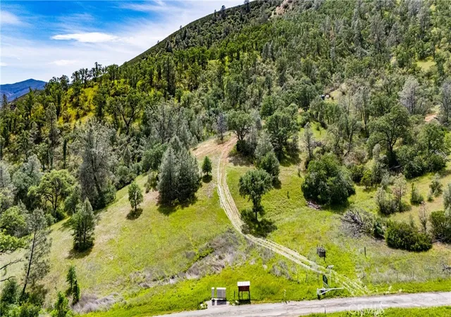 Homes for sale in Clearlake Oaks, CA | 401 Watertrough Rd, Clearlake Oaks, CA 95423 | MLS# LC26085576