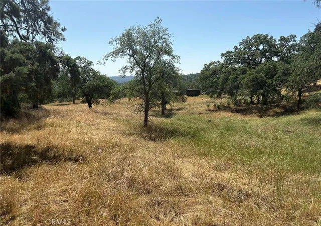 2nd image of 0 Lilley Mountain, Coarsegold, CA 93614 | MLS# FR26081846