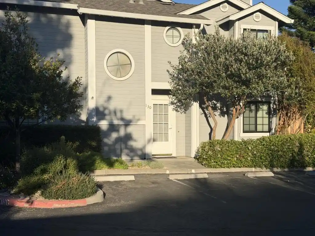Condo for sale at 130 Colonade Sq, San Jose, CA 95127 | MLS# ML82043699