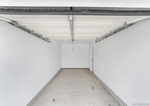 Listing Photo 2 - Condo for sale in building located at 2956 60 Ulric St, San Diego, CA 92111 - Unit #