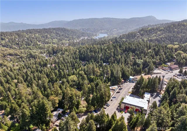 33rd image of 794 Woodland, Crestline, CA 92325 | MLS# IG26086068