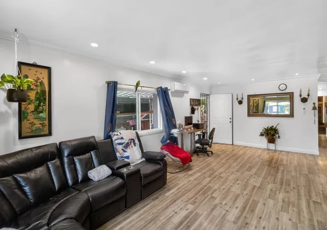 3rd image of 10800 Woodside Avenue #SPC 62, Santee, CA 92071 | MLS# 260009453SD