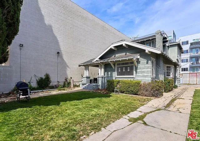 17th image of 1016 S Oxford Ave, Los Angeles, CA 90006 | MLS# 26716761