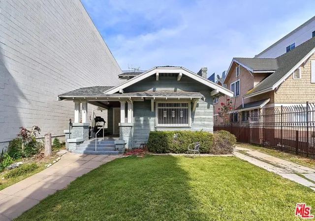 1st image of 1016 S Oxford Ave, Los Angeles, CA 90006 | MLS# 26716761