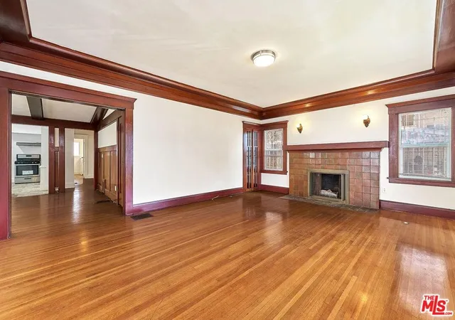 3rd image of 1016 S Oxford Ave, Los Angeles, CA 90006 | MLS# 26716761