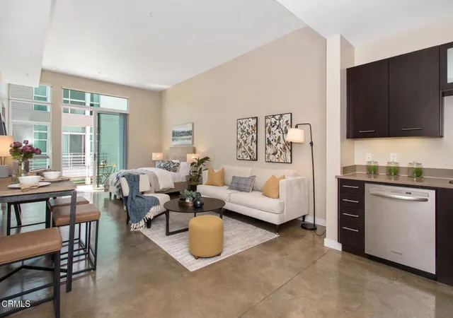 Homes for sale in Pasadena, CA | 238 S Arroyo Pkwy, Pasadena, CA 91105
