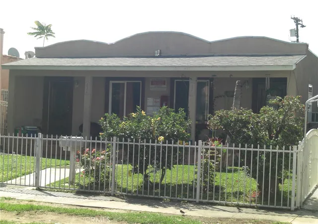 1st image of 632 E 85th, Los Angeles, CA 90001 | MLS# SB26086603