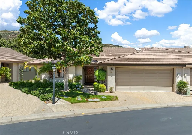 Homes for sale in Murrieta, CA | 38335 Oaktree, Murrieta, CA 92562 | MLS# SW26086562