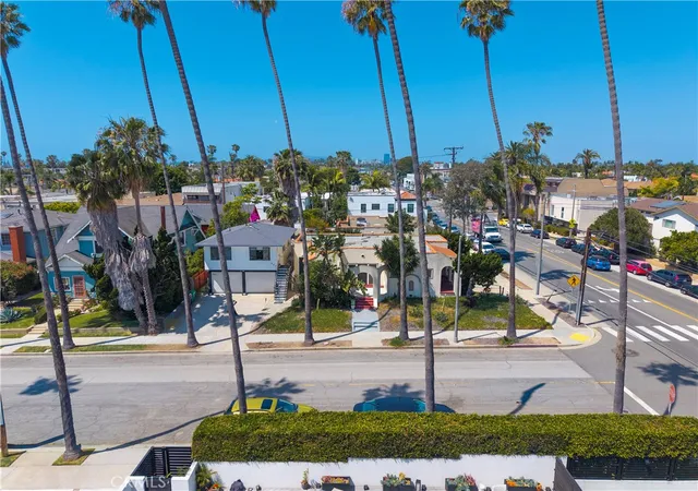 Photo 2 of Multi family home for sale at 4124 E Broadway, Long Beach, CA 90803 | MLS# PV26079470 | Listing updated on 2026-10-03