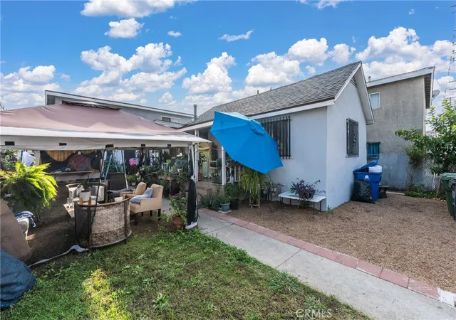 4th image of 6118 S Main, Los Angeles, CA 90003 | MLS# PW26086737