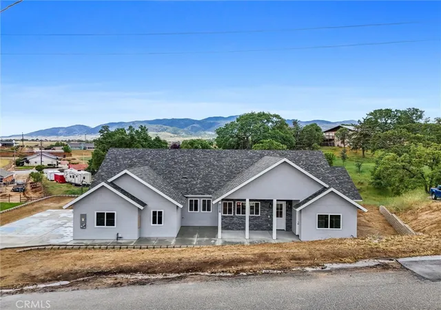 Homes for sale in Tehachapi, CA | 21116 Stage Dr, Tehachapi, CA 93561 | MLS# SR26086829