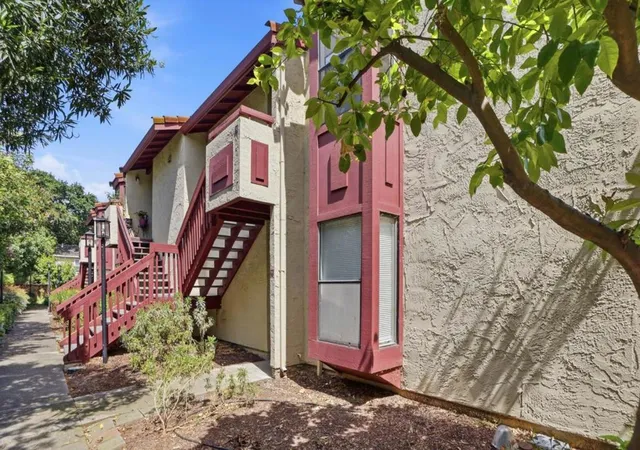 Homes for sale in Concord, CA | 1391 Monument Blvd #10, Concord, CA 94520 | MLS# ML82043987