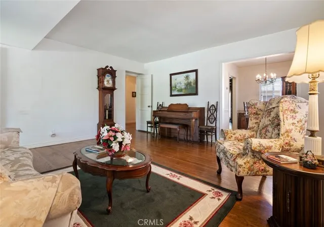 4th image of 4425 Stern, Sherman Oaks, CA 91423 | MLS# SR26084720