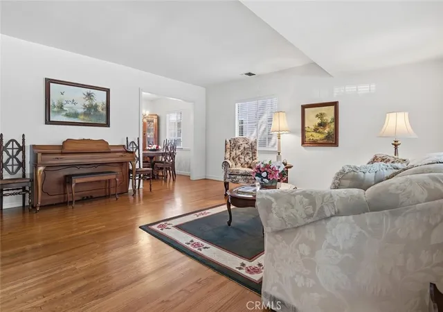 5th image of 4425 Stern, Sherman Oaks, CA 91423 | MLS# SR26084720