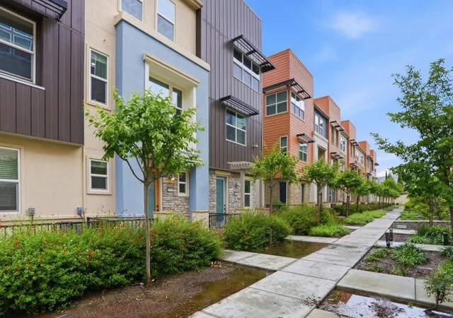 3rd image of 1958 Galileo Ln, San Jose, CA 95133 | MLS# ML82040185