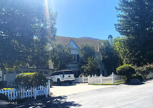 Homes for sale in Agoura Hills, CA | 29266 Wagon Rd, Agoura Hills, CA 91301 | MLS# 226001839