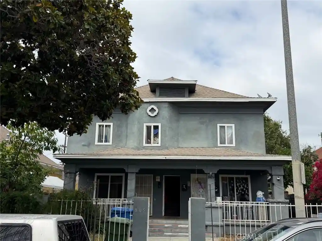Multi family home for sale at 805 East 25th St, Los Angeles, CA 90011 | MLS# GD26087079