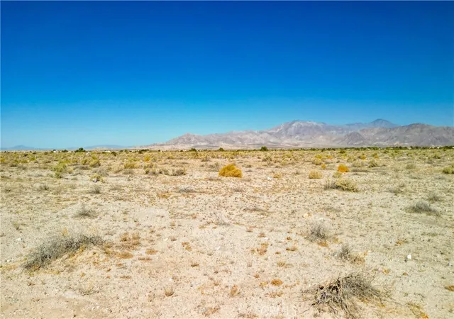 Homes for sale in Thermal, CA | 2705 Elsinore Ave, Thermal, CA 92274 | MLS# ND26086817