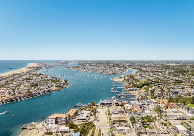 53rd image of 2516 Ocean Blvd, Corona Del Mar, CA 92625 | MLS# LG26086095