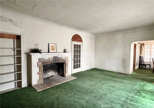 Photo 3 of Sale Pending at 637 San Francisco, Pomona, CA 91767 | MLS# CV26086724 | Listing updated on 2026-10-02