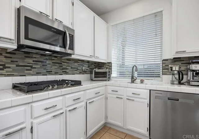 Homes for sale in San Marcos, CA | 687 Glasgow Ct, San Marcos, CA 92069 | MLS# NDP2603871