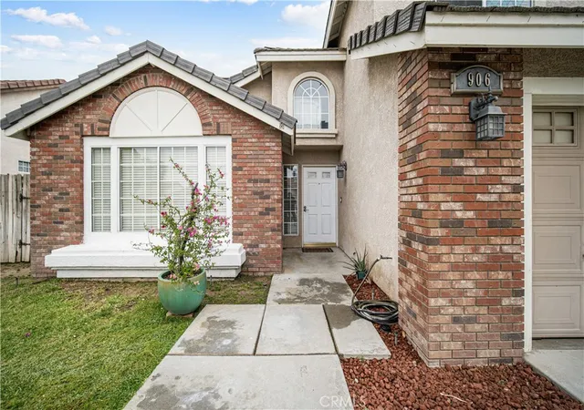 5th image of 906 Devonshire, Bakersfield, CA 93312 | MLS# CV26087487