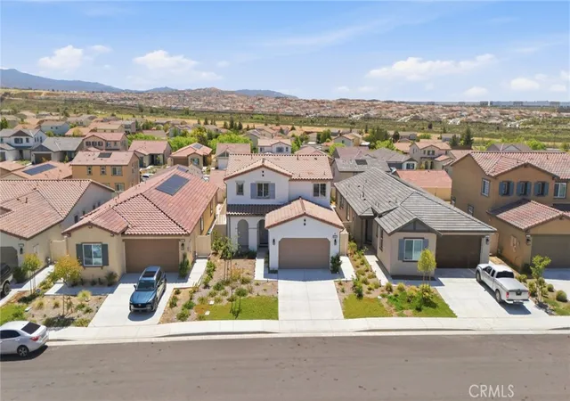 4th image of 35227 Vernon Dr, Beaumont, CA 92223 | MLS# IG26085300