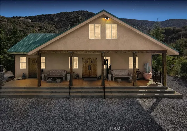 1st image of 1870 Oak Springs Valley Rd, Wrightwood, CA 92397 | MLS# TR26087032