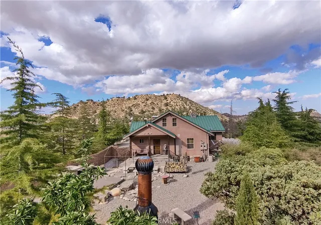 5th image of 1870 Oak Springs Valley Rd, Wrightwood, CA 92397 | MLS# TR26087032