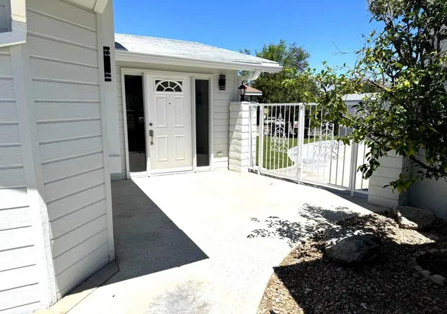 Photo 4 of Manufactured home for sale at 35453 Canteen, Thousand Palms, CA 92276 | MLS# 219146799DA | Listing updated on 2026-06-17
