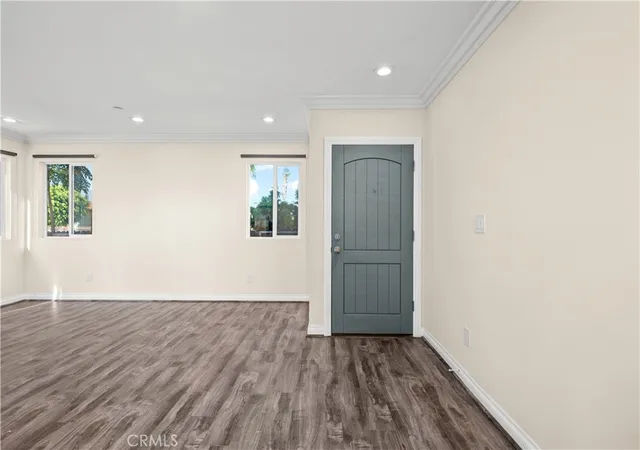 4th image of 4812 Saturn St, Los Angeles, CA 90019 | MLS# PW26087605