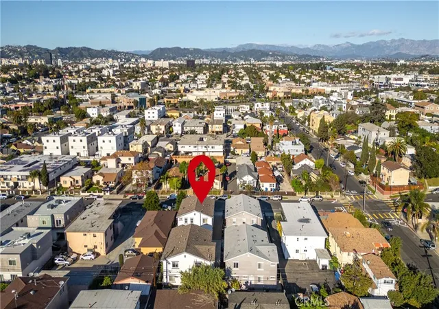 3rd image of 4816 Saturn St, Los Angeles, CA 90019 | MLS# PW26087675