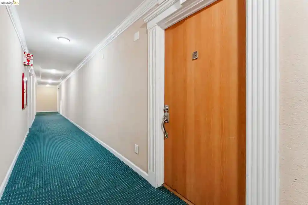 Listing Photo 2 - Condo for sale in 77 Fairmount Ave located at 77 Fairmount Ave, Oakland, CA 94611 - Unit #203