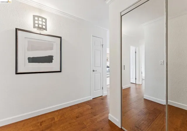 4th image of 77 Fairmount Ave #203, Oakland, CA 94611 | MLS# 41131967