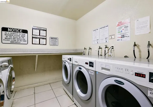 2nd image of 77 Fairmount Ave, Oakland, CA 94611