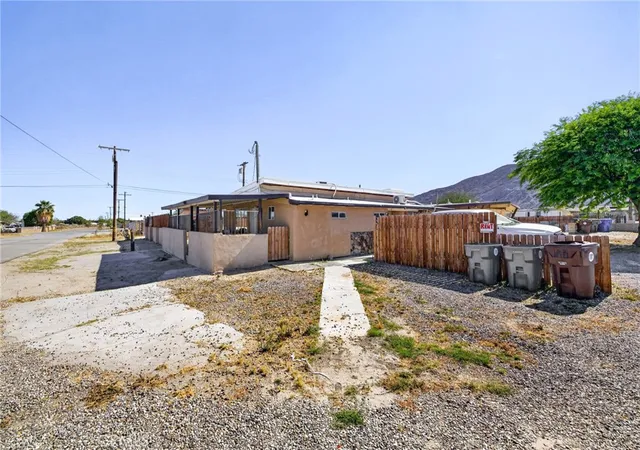 Listing Photo 4 - Condo for sale in building located at 81 Panorama, Thermal, CA 92274