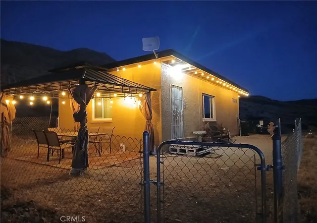 1st image of 21025 Medford Wy, Apple Valley, CA 92308 | MLS# HD26087676