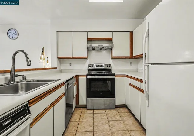 5th image of 1207 Melville Sq, Richmond, CA 94804