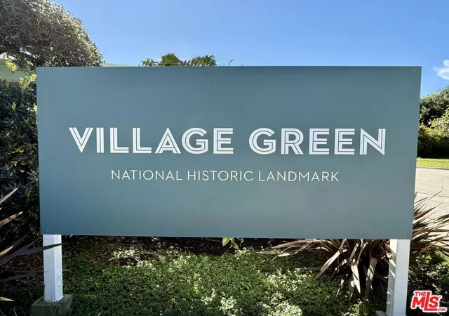 Homes for sale in Los Angeles, CA | 5516 Village Green, Los Angeles, CA 90016 | MLS# 26783991
