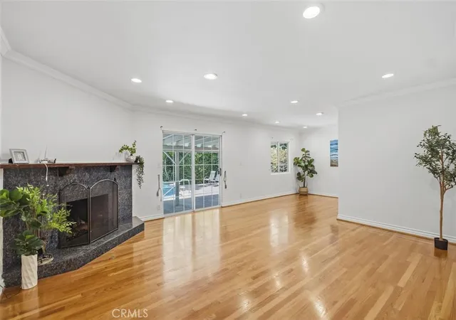 5th image of 6233 Zelzah, Encino, CA 91316 | MLS# WS26087763