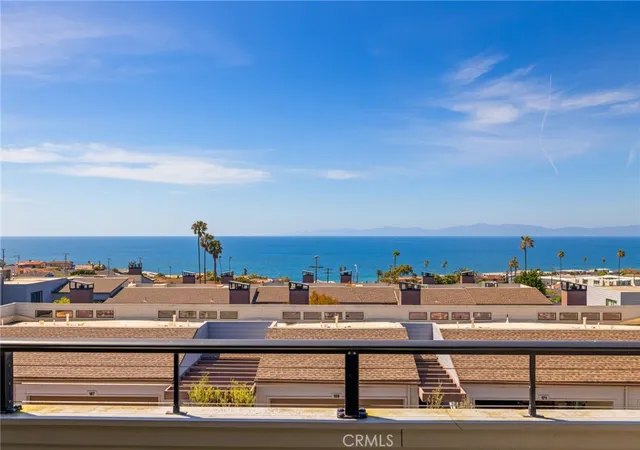 Photo 2 of Sale Pending at 177 Calle Mayor, Redondo Beach, CA 90277 | MLS# SB26087445 | Listing updated on 2026-07-03