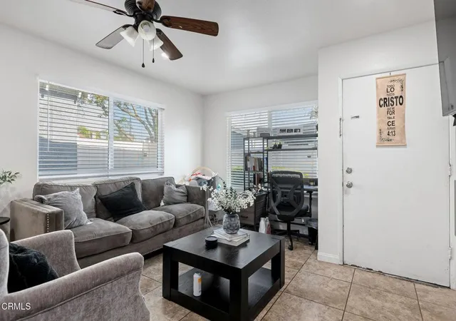 4th image of 2334 Alexander St, Oxnard, CA 93033 | MLS# V1-35957