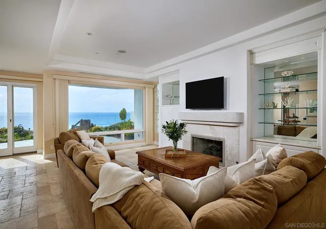 Homes for sale in Encinitas, CA | 1630 Neptune Avenue, Encinitas, CA 92024 | MLS# 260009663SD