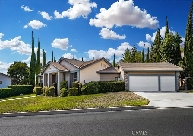 3rd image of 2421 Cliff Rd, Upland, CA 91784 | MLS# CV26087985